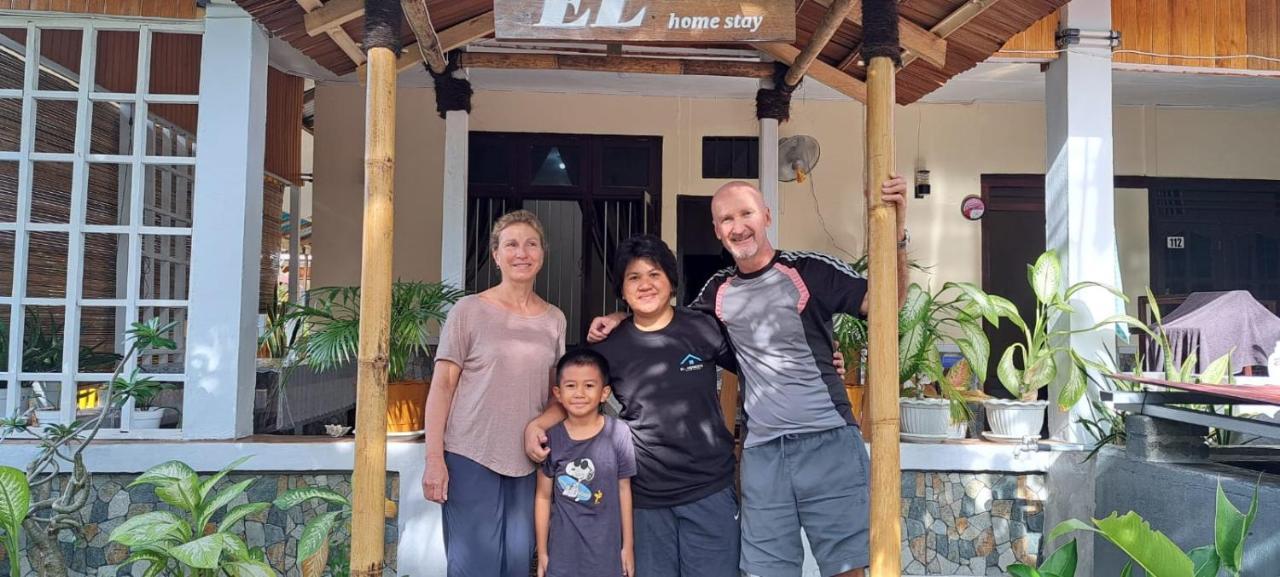 El Homestay Bunaken Esterno foto